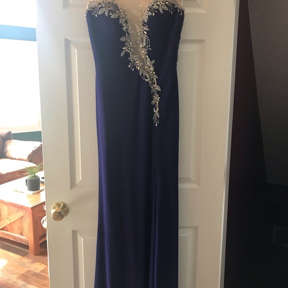 Purple formal dress sz 8 - great for prom - Picture 5 of 6